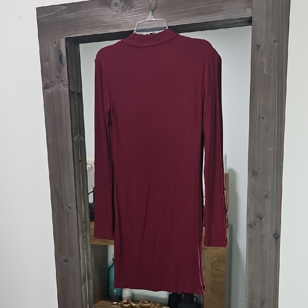 Forever 21 Deep Red Ribbed Top - Picture 3 of 3